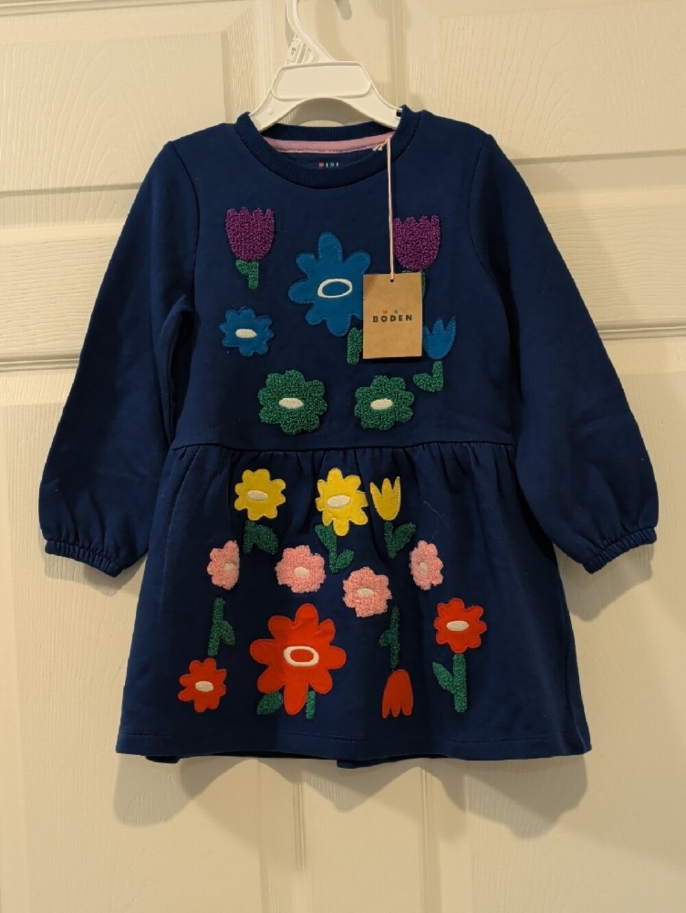 Mini Boden Kids' Floral Appliqué Long Sleeve Cotton Sweatshirt Dress  NWT - Picture 4 of 5